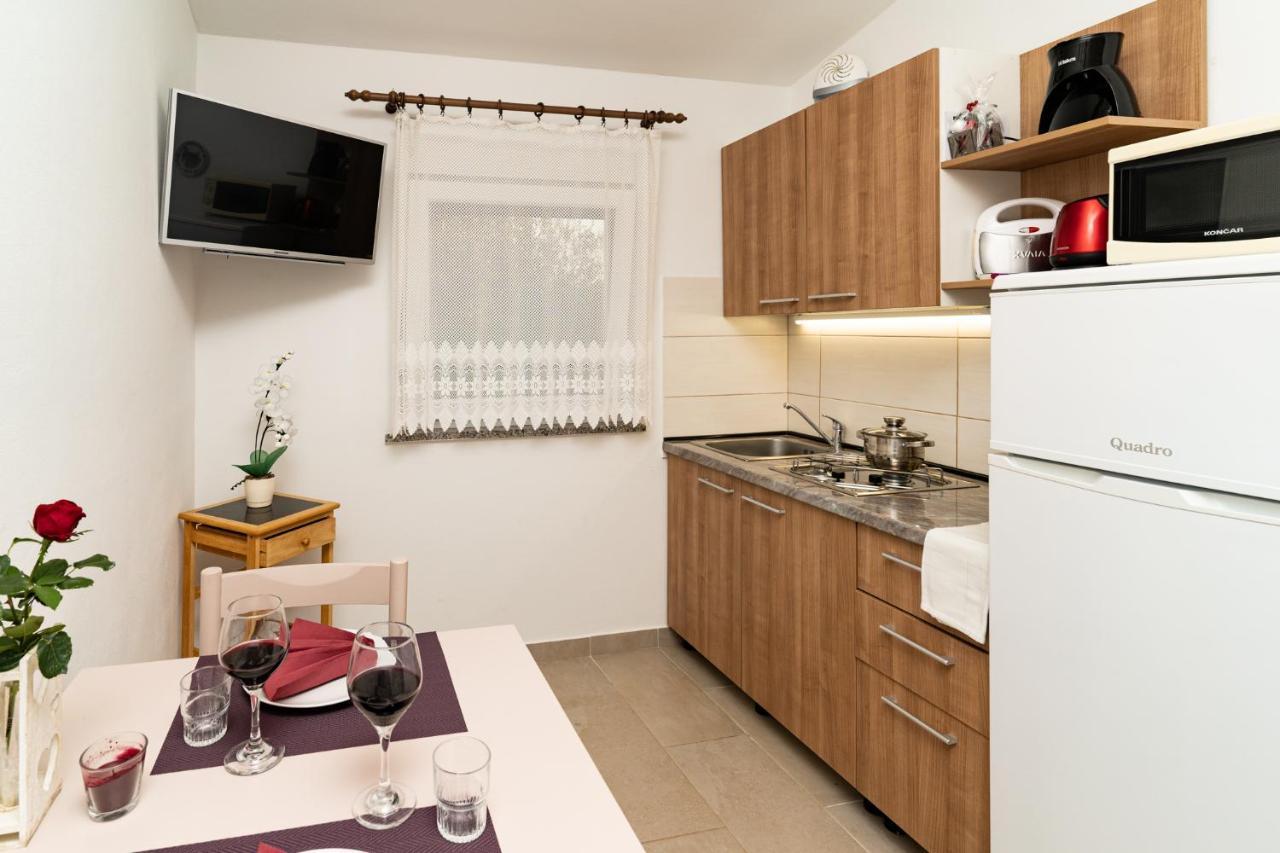 Holiday Home Kerniat Pula Exterior foto